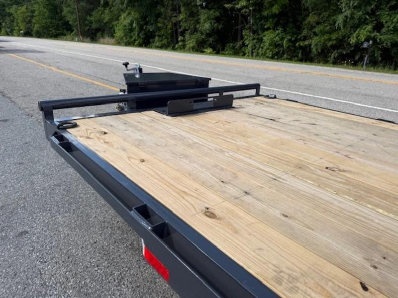 2025 STT 83x22 10K wood deck car hauler - deck view
