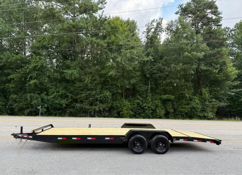 2025 STT 82 x 24 10K Car Hauler with Rear Ramps - deck view