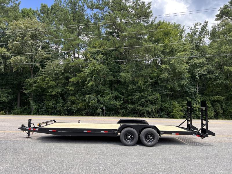 2025 STT 82 x 24 14K Equipment Trailer with Rub Rail - side view