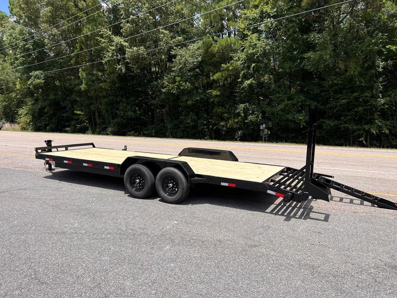 2025 STT 82 x 24 14K Equipment Trailer with Rub Rail - deck view